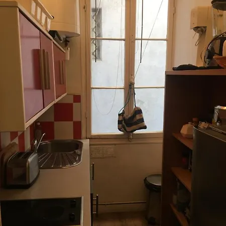 Homestay Petite Privee En Centre Ville Nice